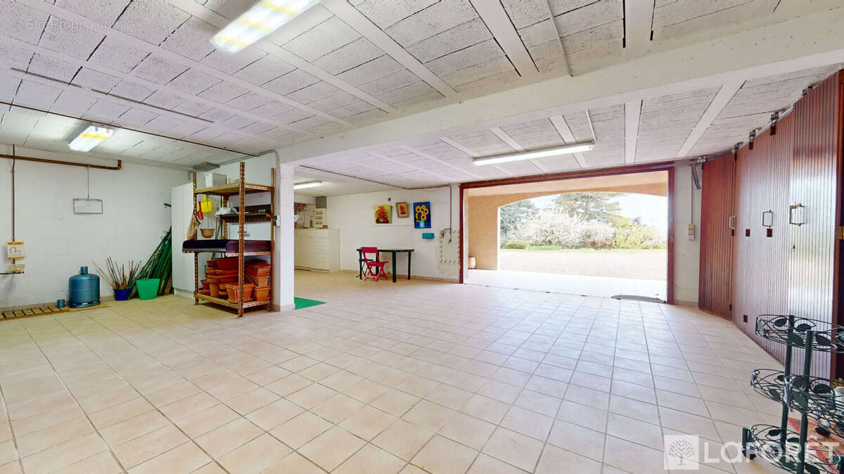 Maison à LACHASSAGNE