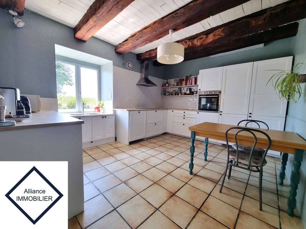 Maison 118 m² à Montauban-De-Bretagne  - photo 4