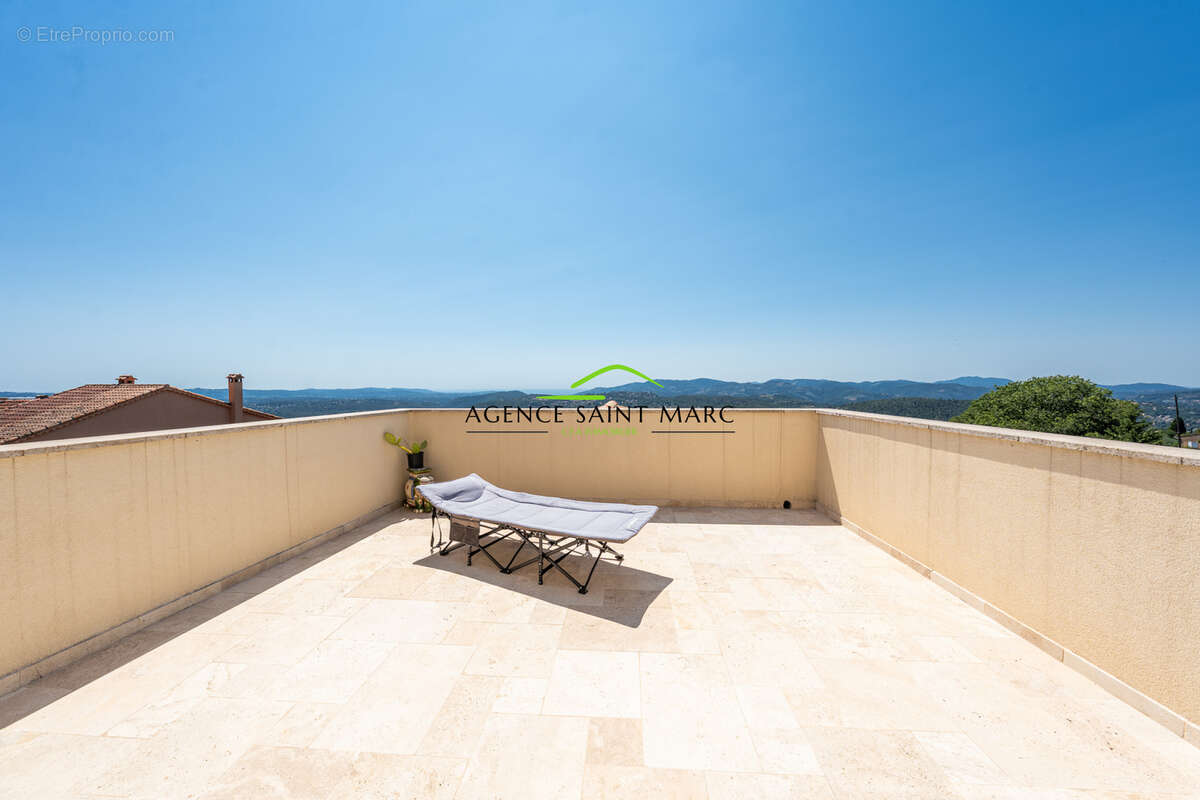 Exclusivité Spéracedès - Magnifique Duplex vue mer - photo 5