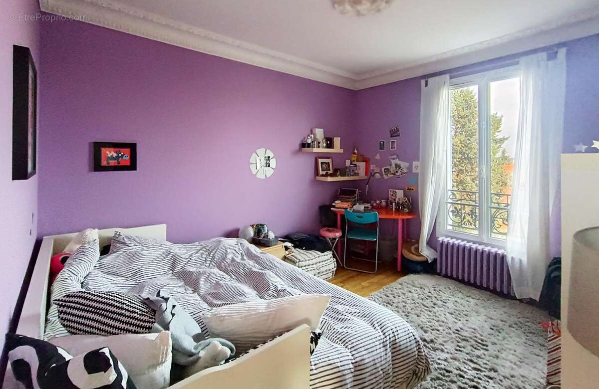 Maison à LE PERREUX-SUR-MARNE