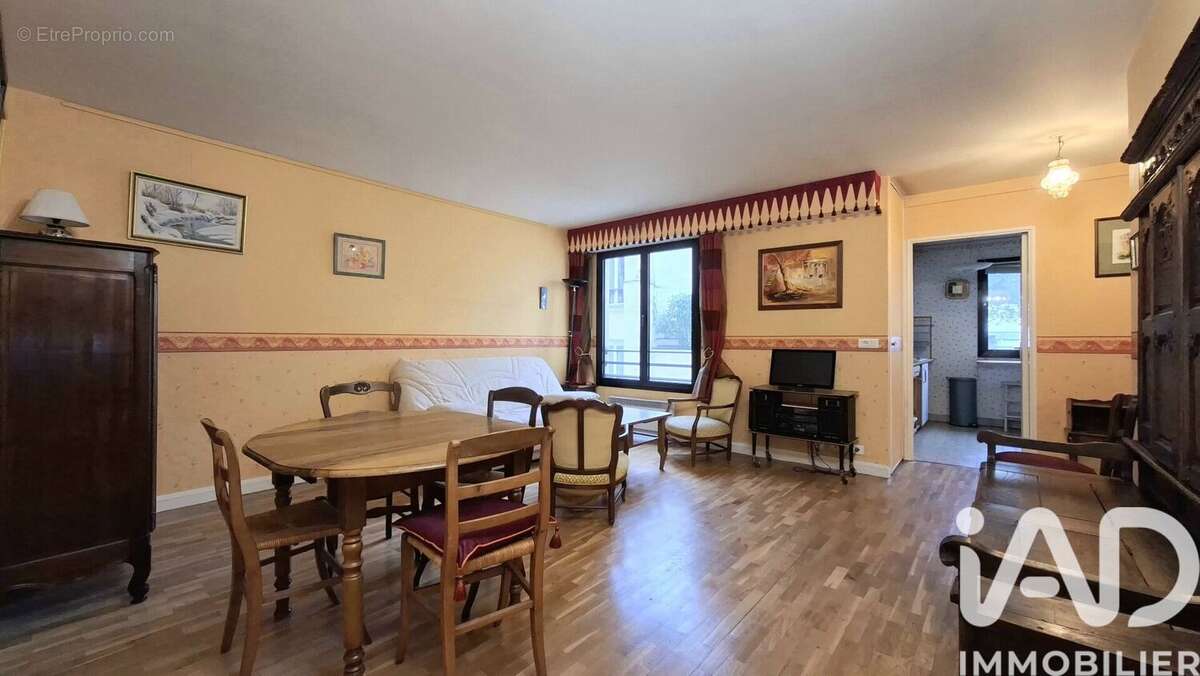 Photo 3 - Appartement à PARIS-12E