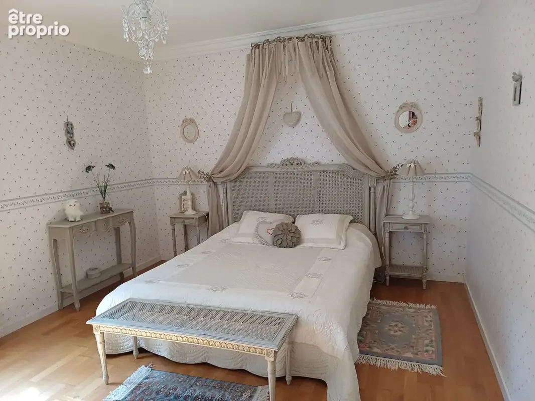Propriété de charme style provençal dans un cadre verdoyant - photo 9