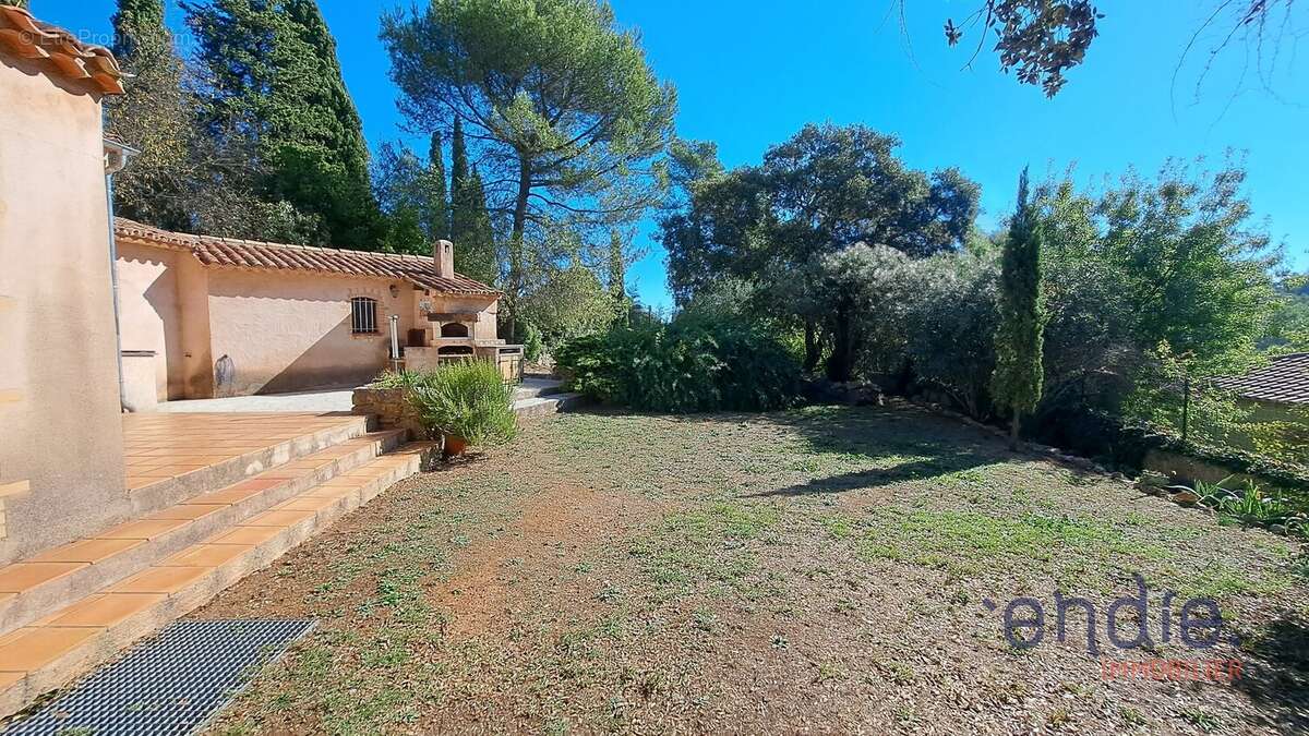 LE THORONET Maison en pierres 180 m² dans hameau paisible - photo 28