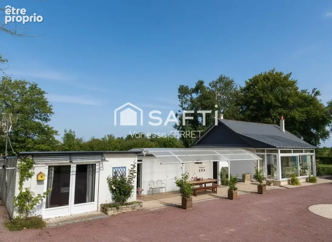 Photo 1 - Maison à COLLEVILLE-SUR-MER