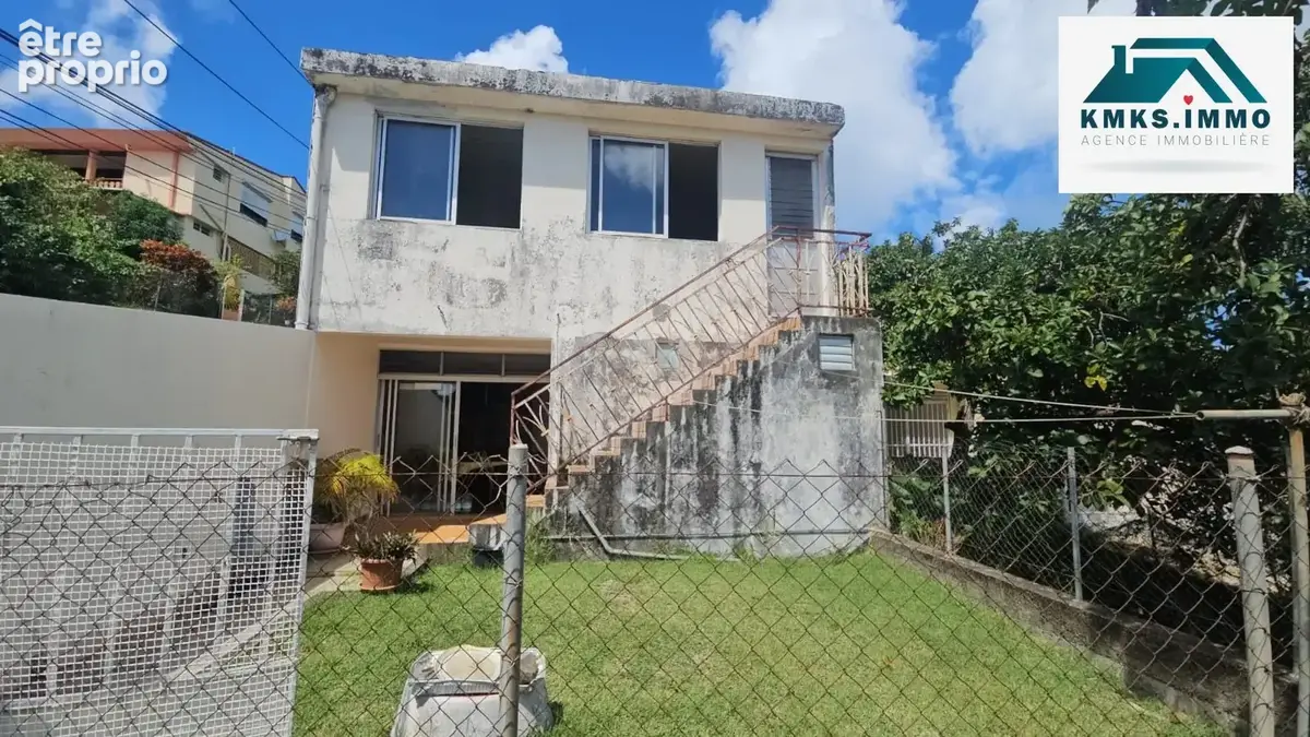 Maison 7 pièces 136 m² à vendre à La Trinite (97220) - photo 2