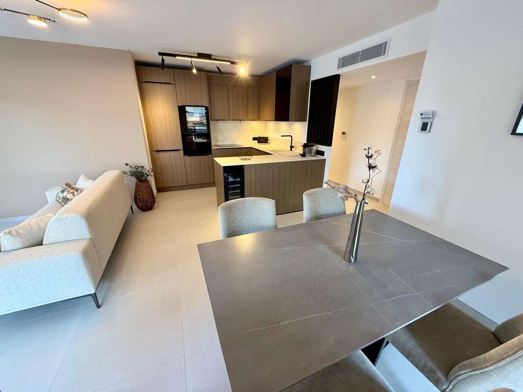 Photo 4 - Appartement à FREJUS