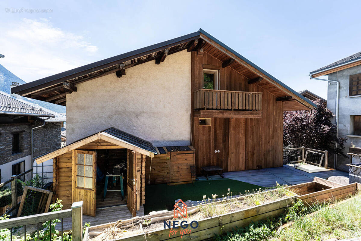 Maison à BOZEL