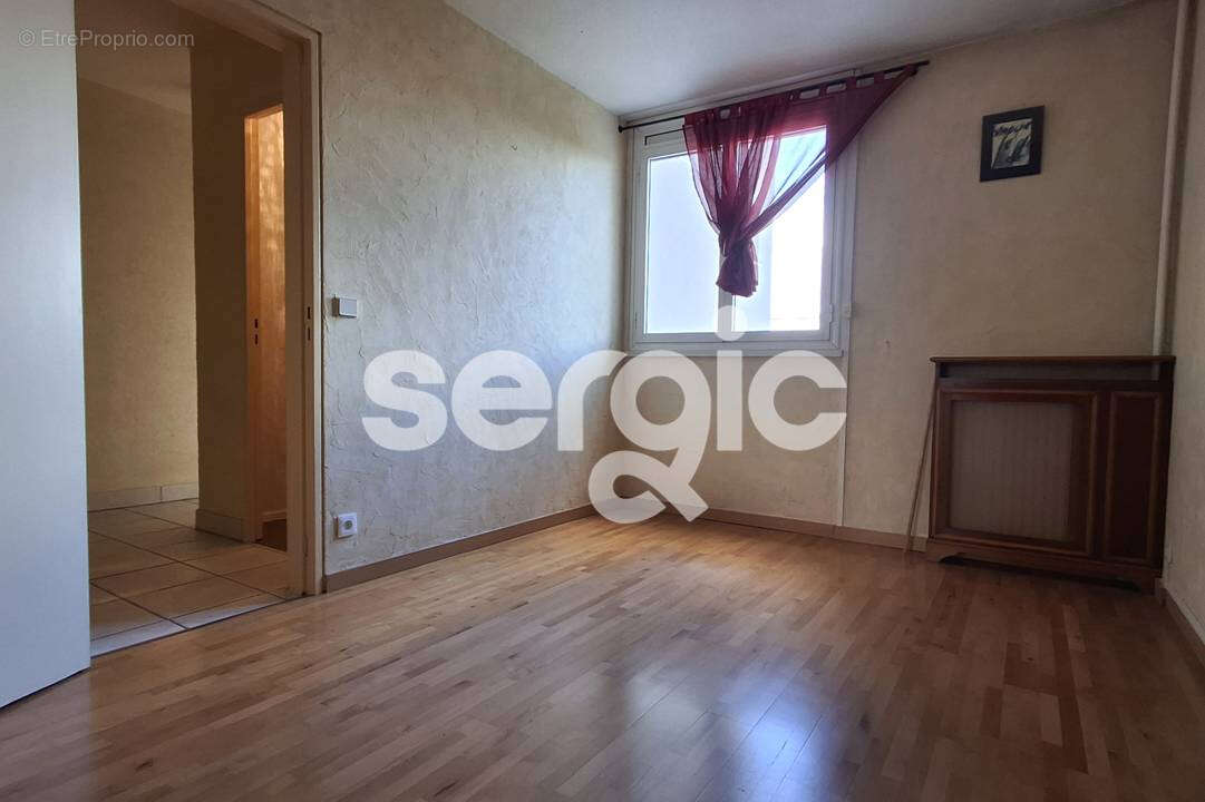 Appartement à QUINCY-SOUS-SENART