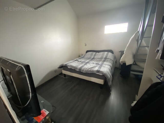 Maison à TREMBLAY-LES-VILLAGES