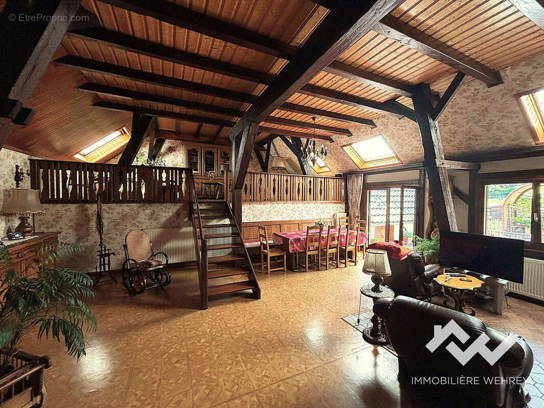 Maison 270 m² à Metzeral  - photo 7
