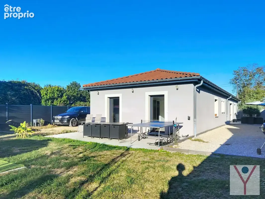 Maison 5 pièces 130 m² à vendre à Vonnas (01540) - photo 5