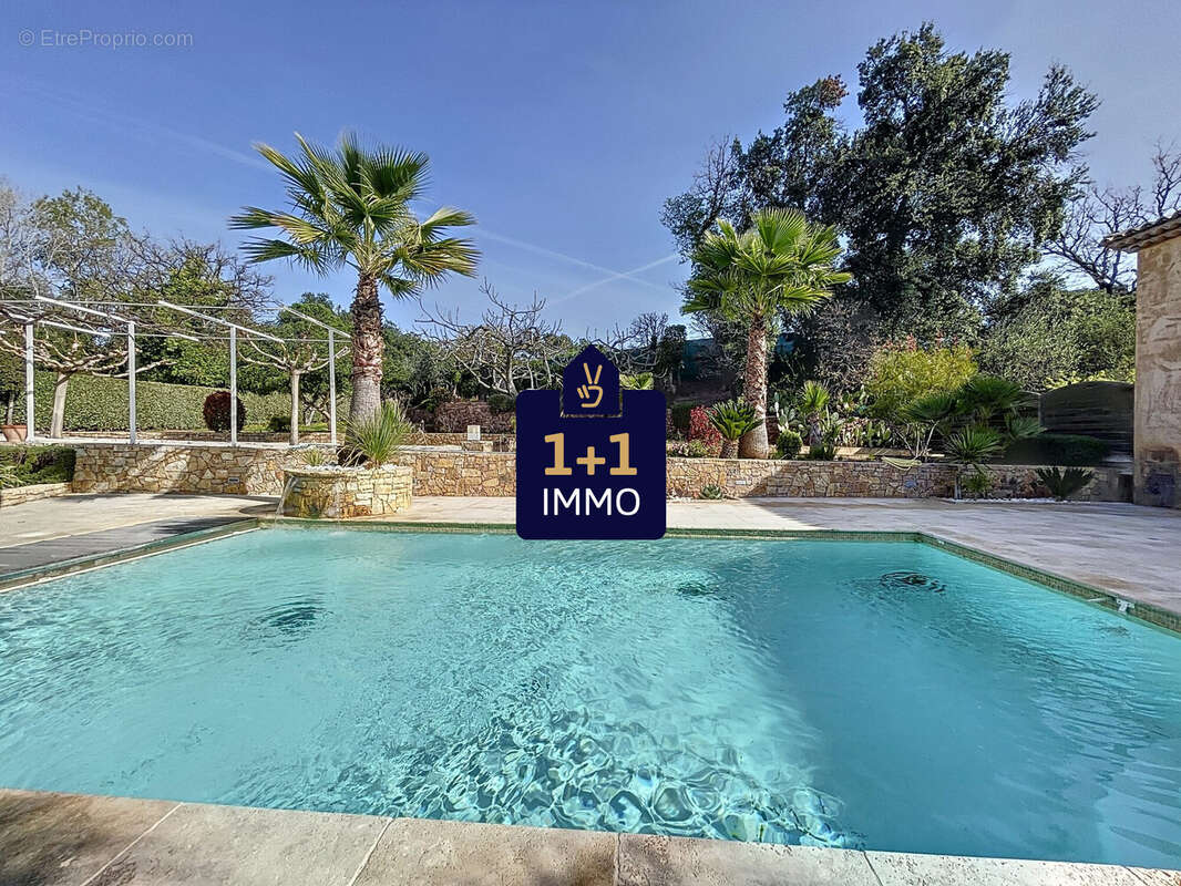 Maison 687 m² à Puget-Sur-Argens  - photo 4