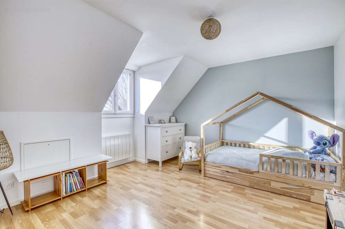 Maison à LES MOLIERES