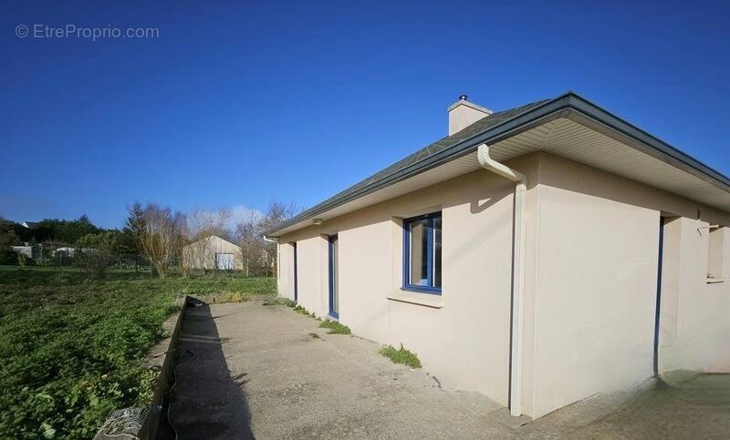 Maison à ROSCANVEL