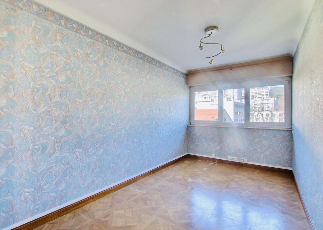 Appartement à CHAMALIERES