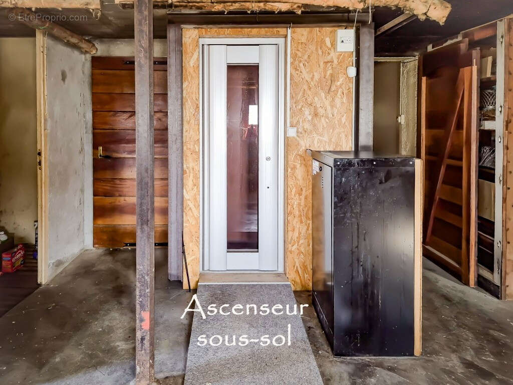 Virignin : maison env. 127 m2 avec ascenseur et sous-sol complet sur un terrain de 1483 m2 - photo 17