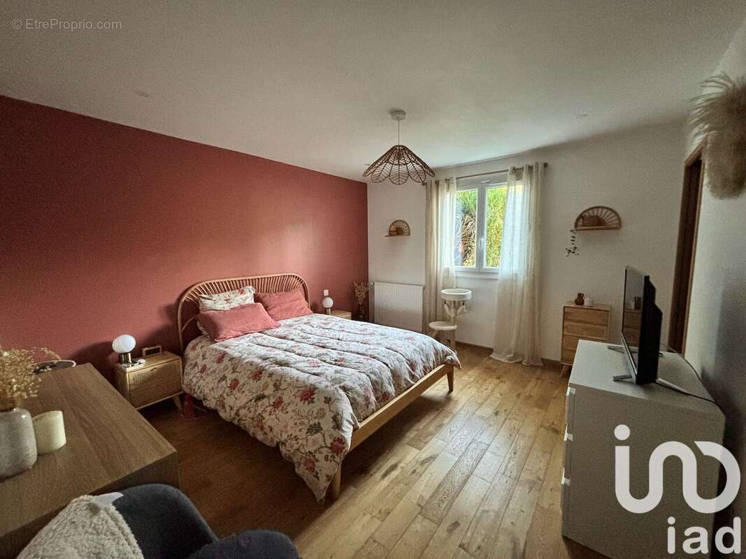 Photo 9 - Maison à BONNELLES