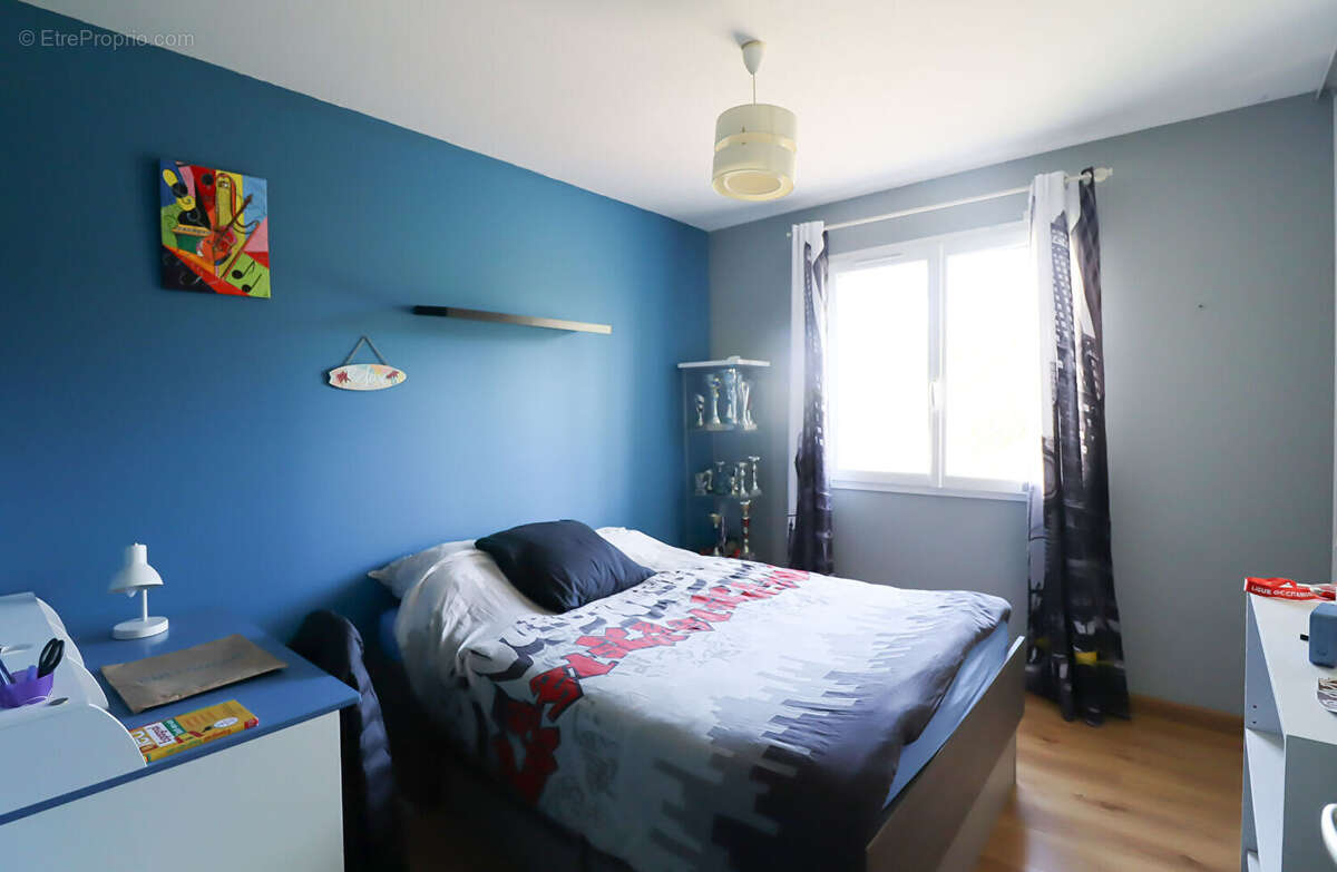 Maison T5 avec sous sol et jardin - photo 8