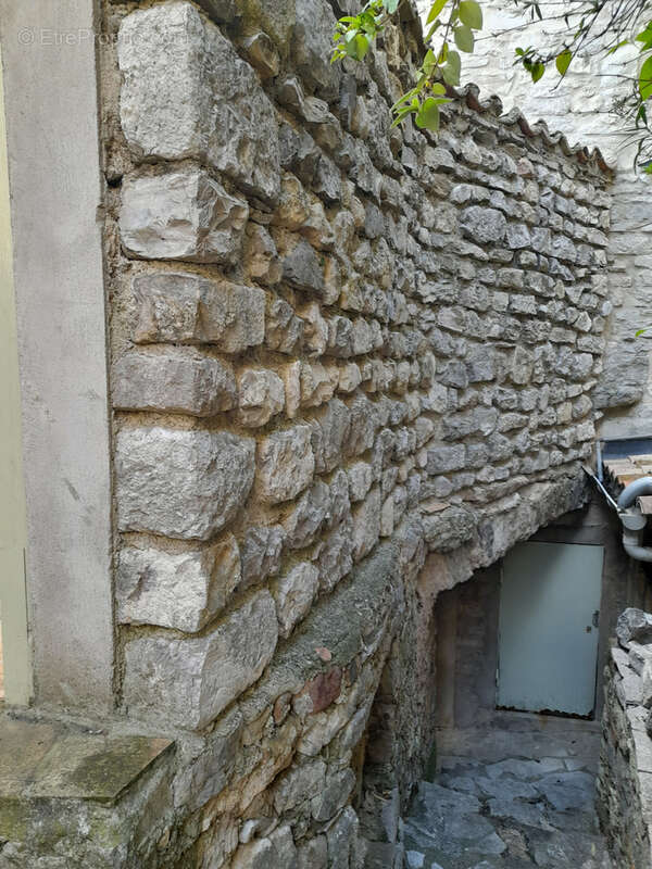 Maison à DURFORT-ET-SAINT-MARTIN-DE-SOSSENAC