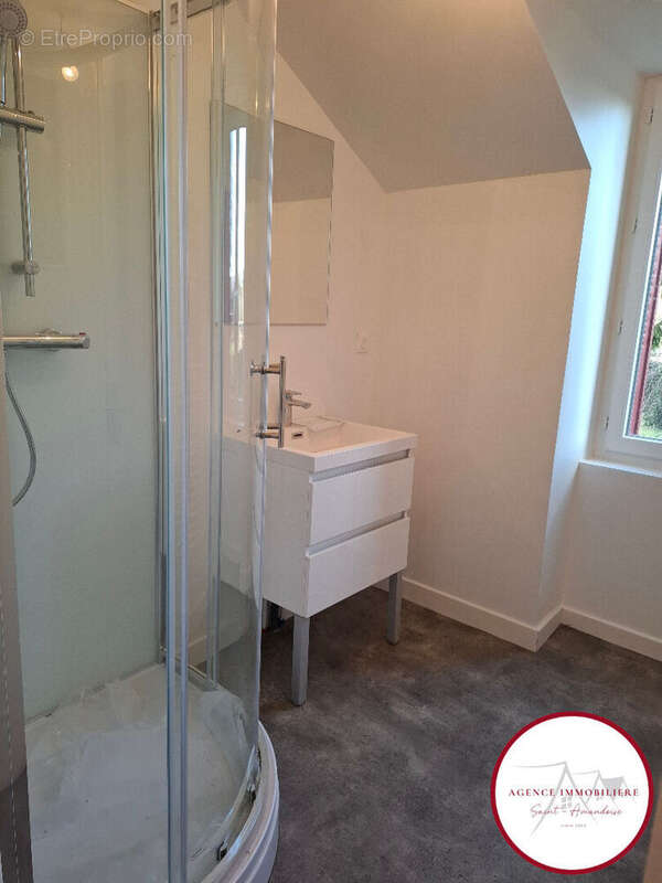 Maison à SAINT-AMAND-MONTROND