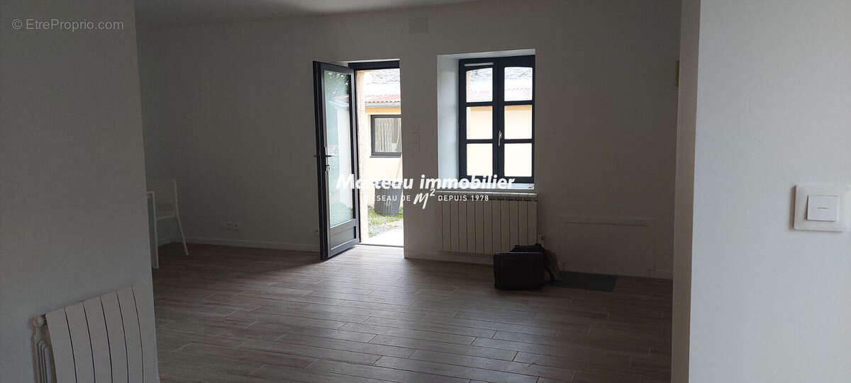 Maison à VOUVRAY-SUR-HUISNE