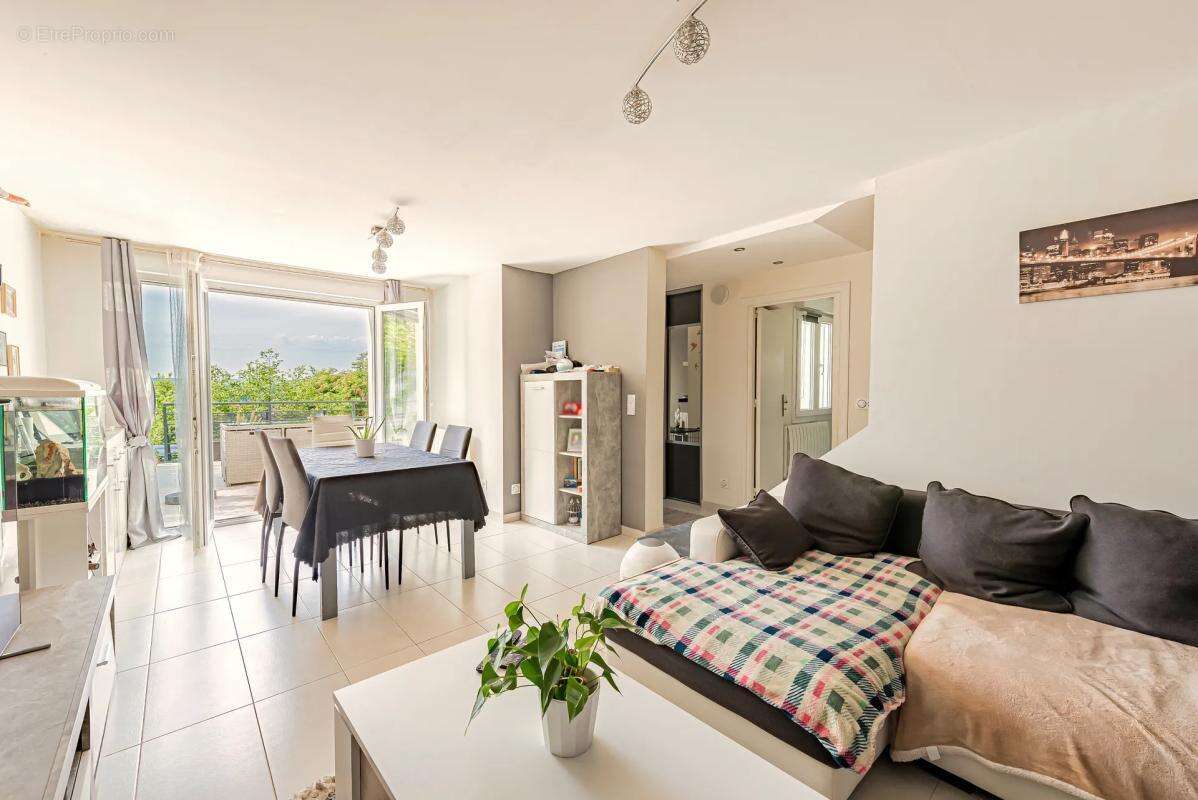 Maison à VILLENEUVE-SAINT-GEORGES