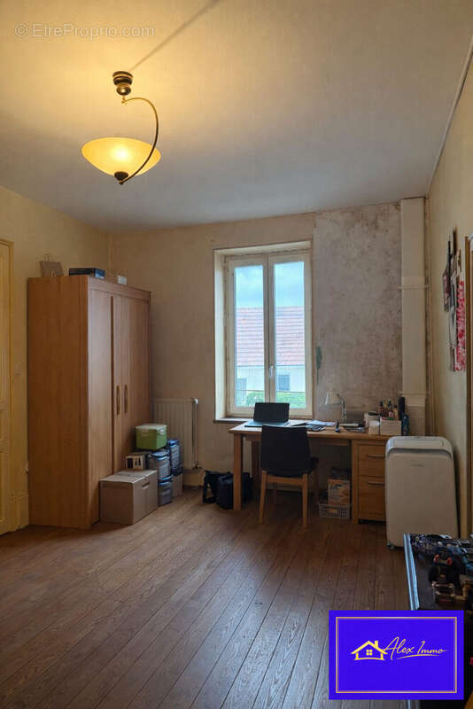 Maison à SAINT-LOUP-GEANGES