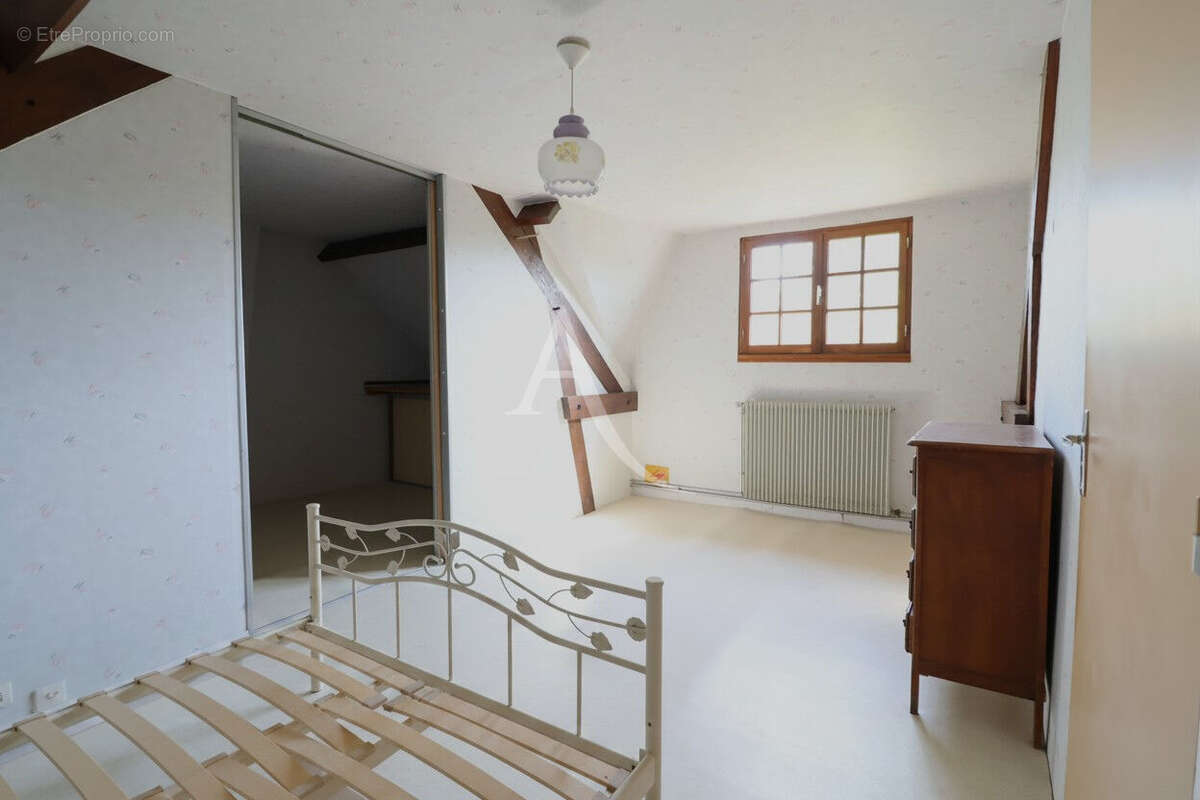 Maison à LA HAYE-MALHERBE