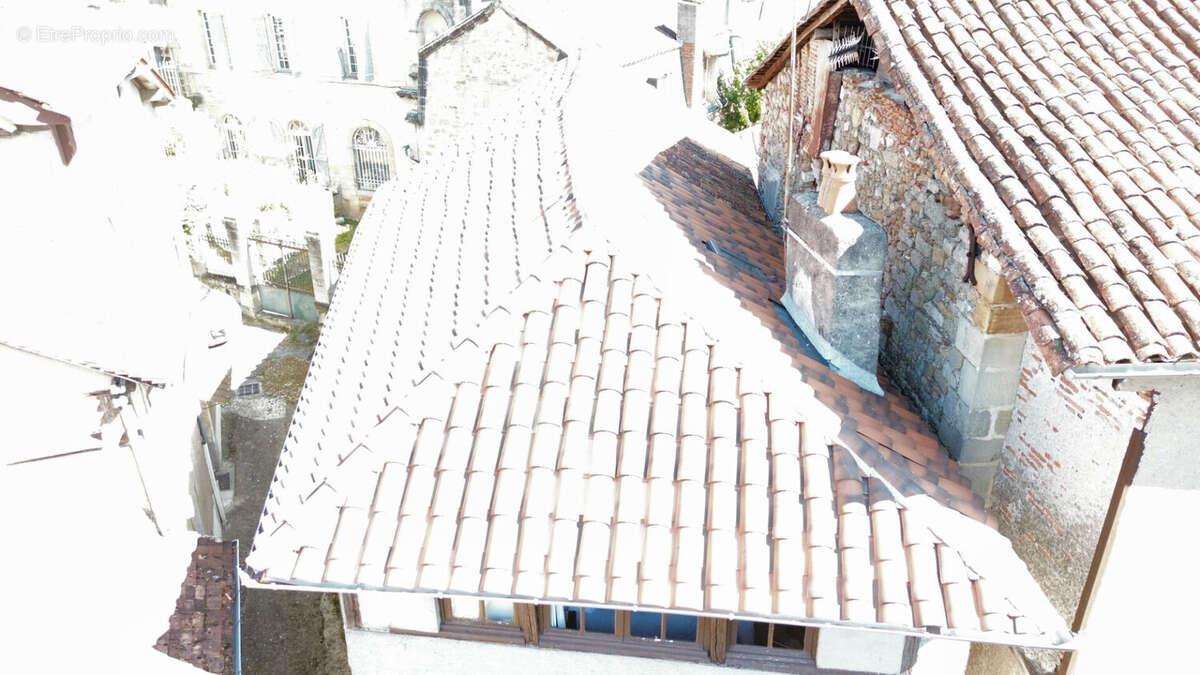 Figeac, charmante maison rénovée en centre ville - photo 14