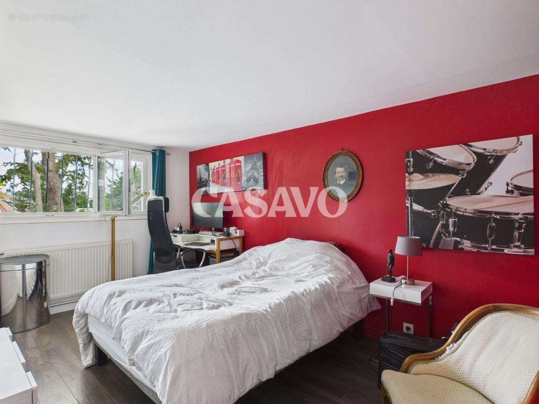 Maison à LE PLESSIS-ROBINSON