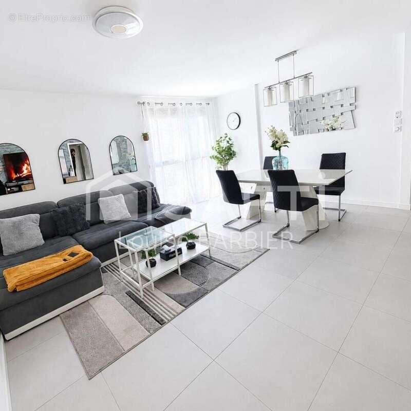 Appartement 90 m² à Marseille-16e  - photo 2