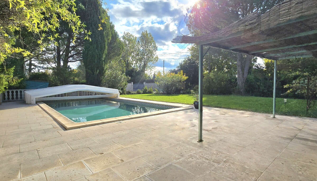 Maison à CAUMONT-SUR-DURANCE