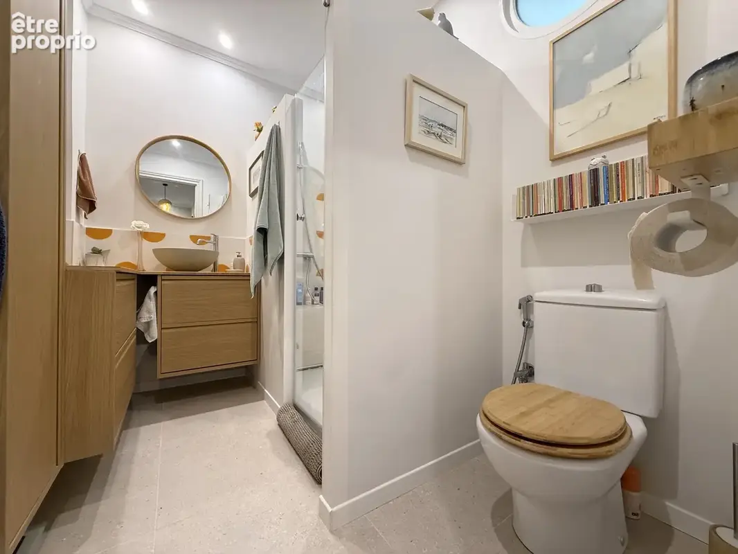 Magnifique t2 bis/t3 renove de 64m2 coeur de plage - photo 16
