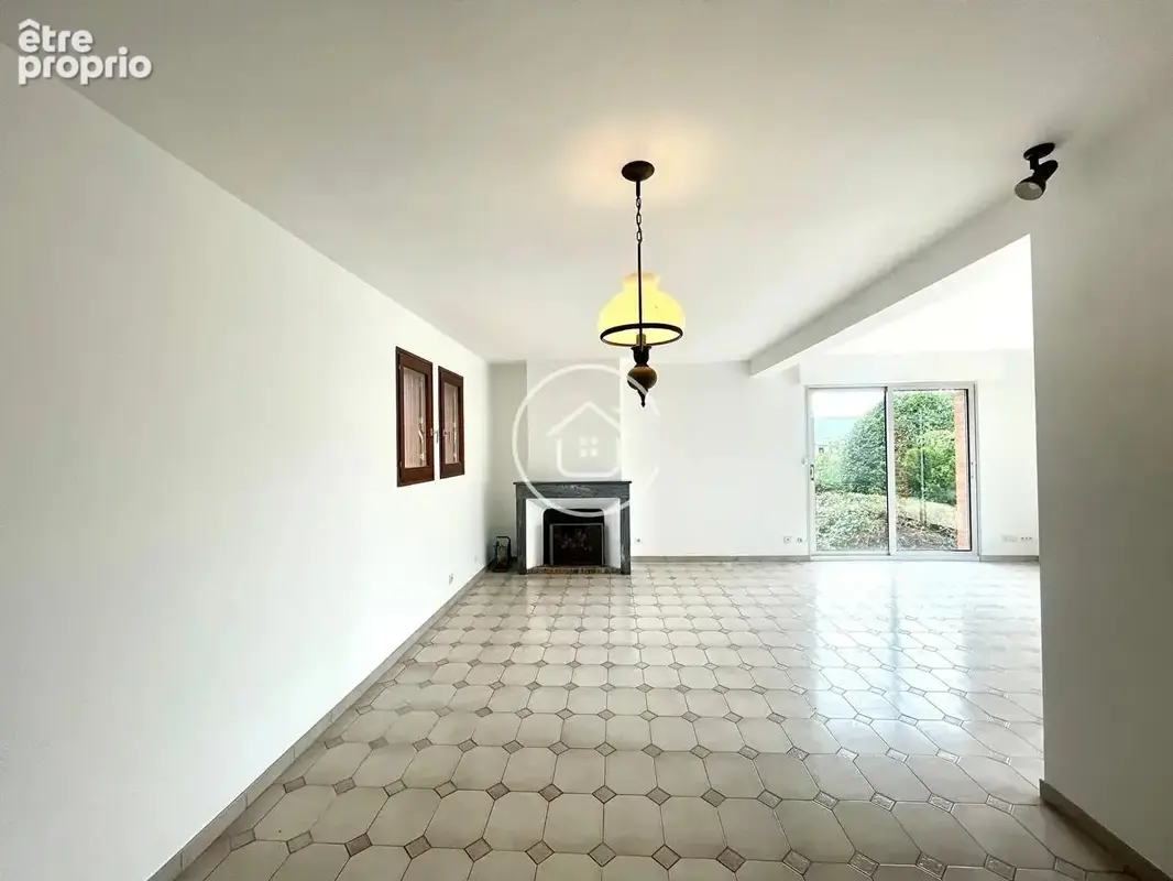 Maison La Chaussee Saint Victor 7 pièce(s) 128 m2 - photo 3