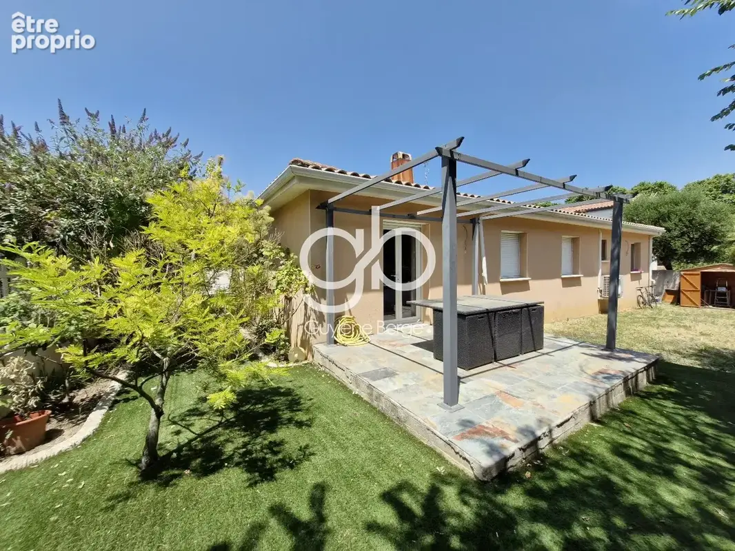 Villa 5 pièces de 105 m2 sur une parcelle arborée de 500m2 dans un environnement calme au fond d'une impasse. - photo 5