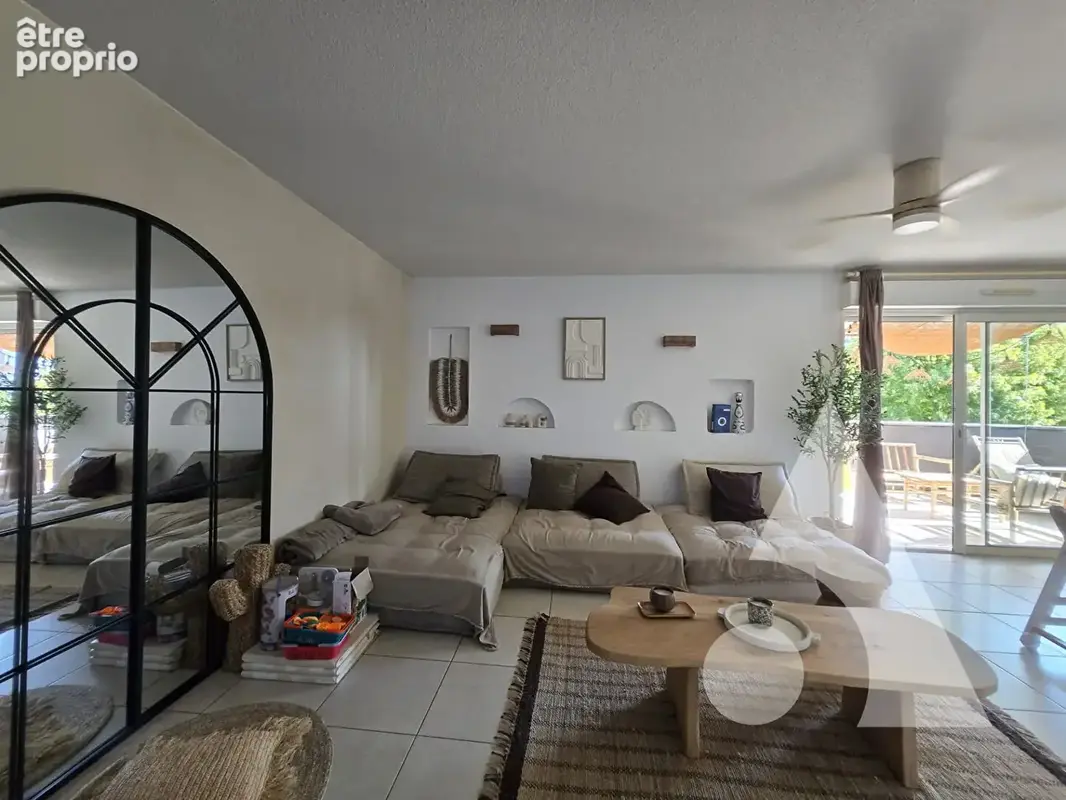 Appartement 3 pièces avec grande terrasse et garage- FREJUS - photo 2
