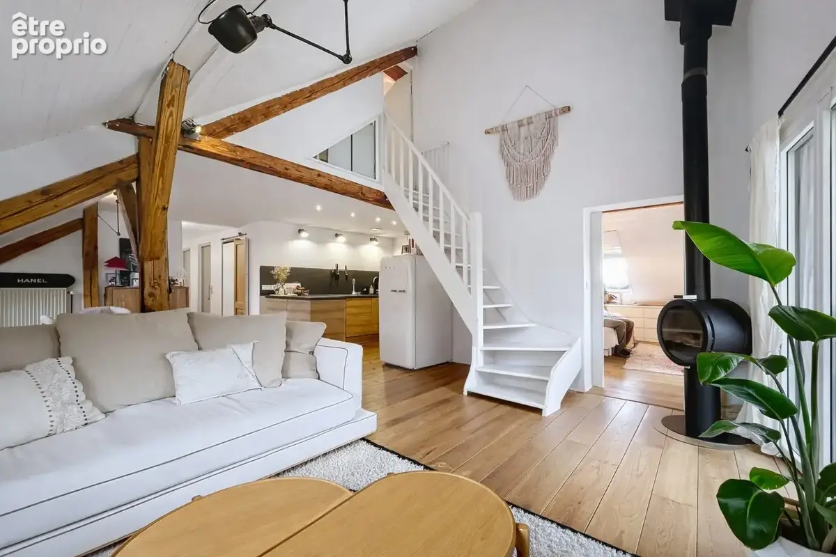 Appartement 147 m² à Talloires  - photo 1