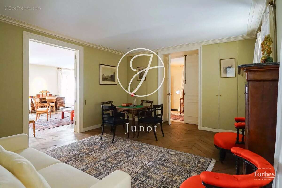 Paris 1er - VENDÔME / RIVOLI - Appartement à vendre - 4 pièces - 135,54m² Carrez - 3 chambres. - photo 10