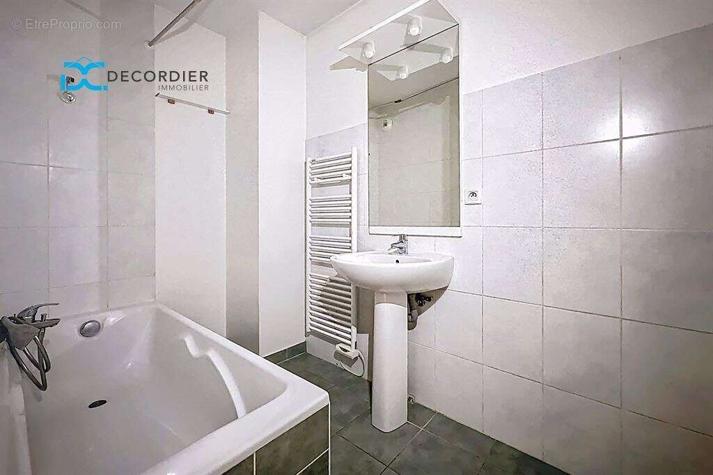 Appartement à EVIAN-LES-BAINS