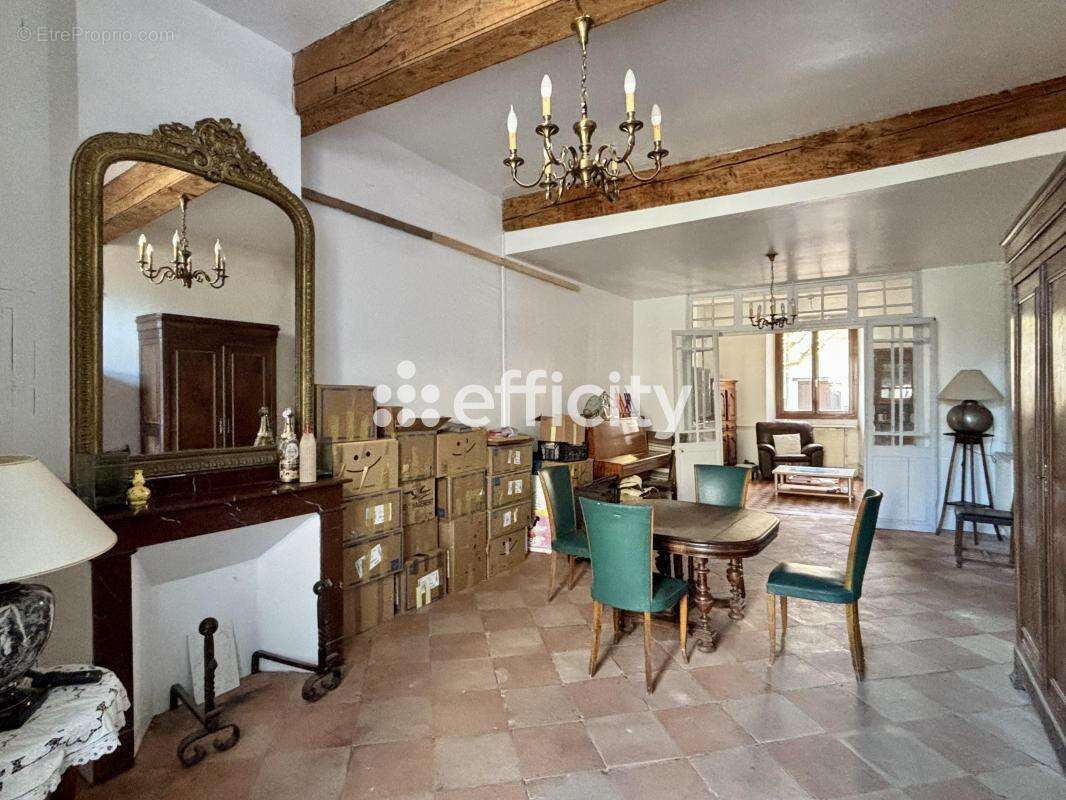 Maison à CASTELNAU-D&#039;ESTRETEFONDS