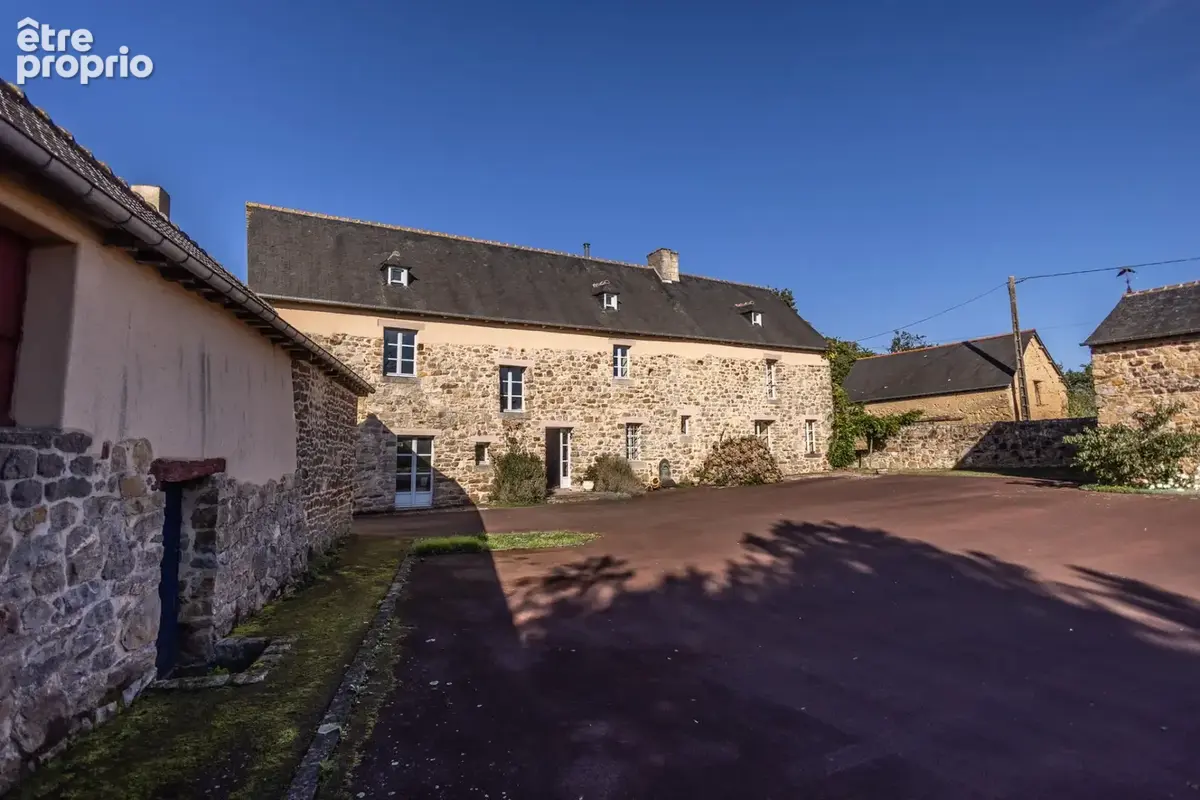 Dpt Ille et Vilaine (35), à vendre SAINT PERN propriete P6 de 228,5 m² - Terrain de 5 218,00 m² - photo 20