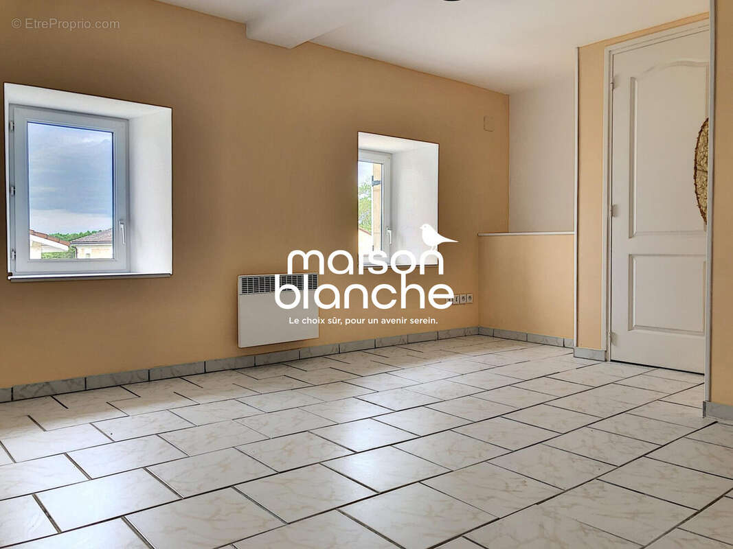 Maison 68 m² à Orignolles  - photo 5