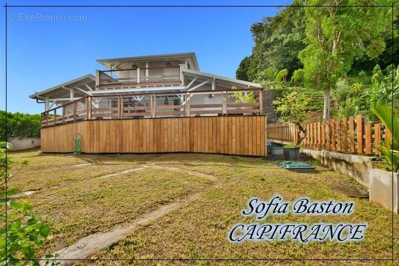 Maison à LES TROIS-ILETS