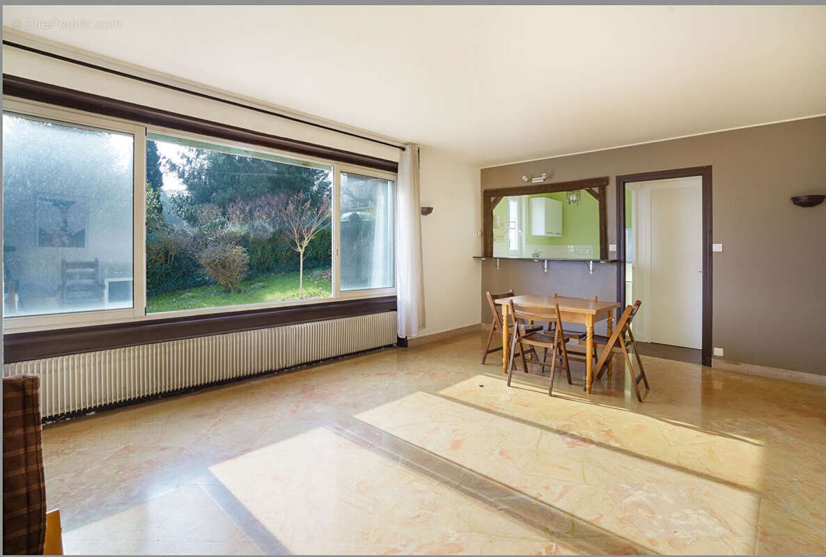 Ensemble de 2 Maisons  - Saint Jean Le Priche - photo 15