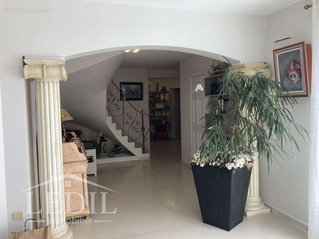 Maison à CASTELCULIER