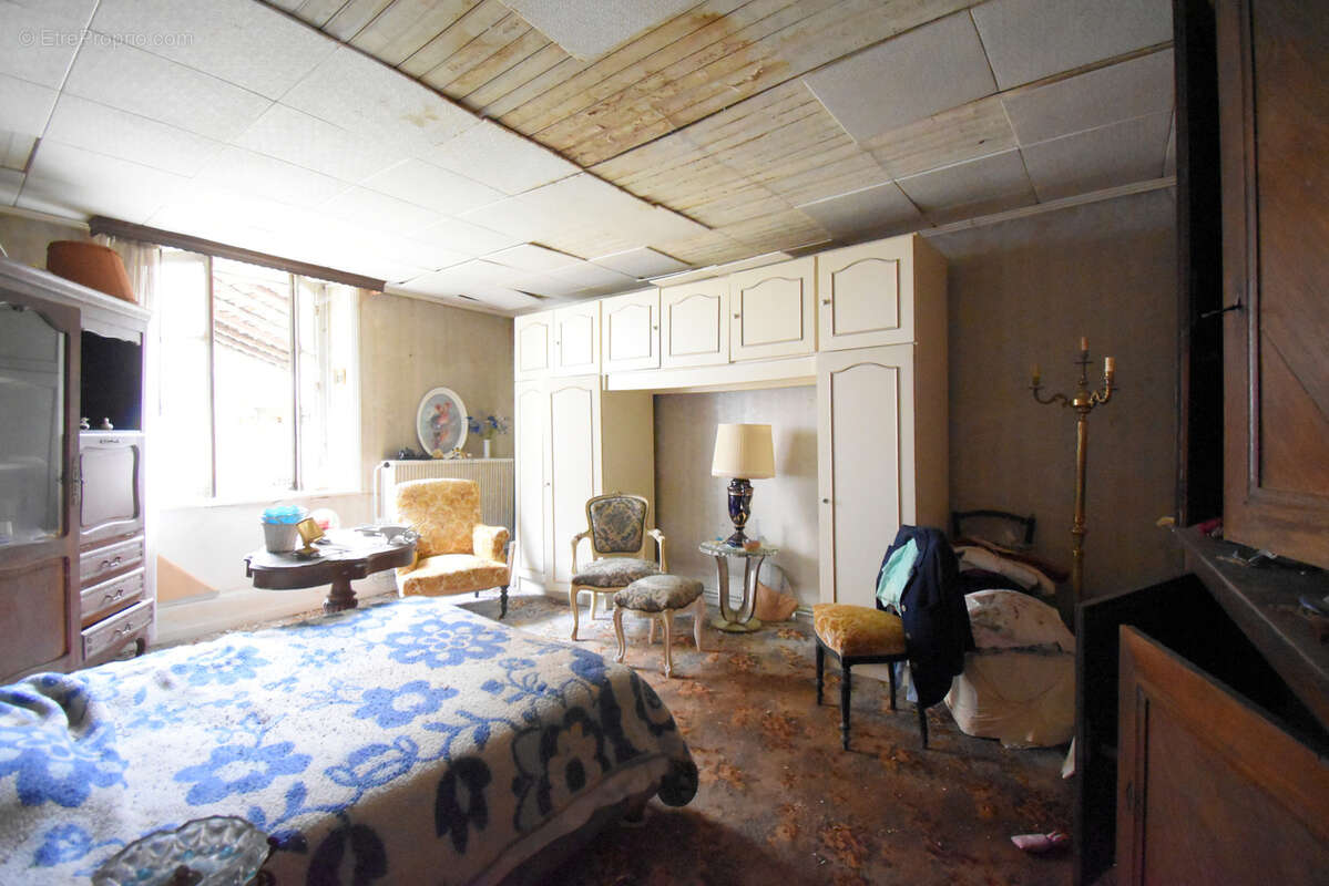 Maison à MAXEY-SUR-VAISE