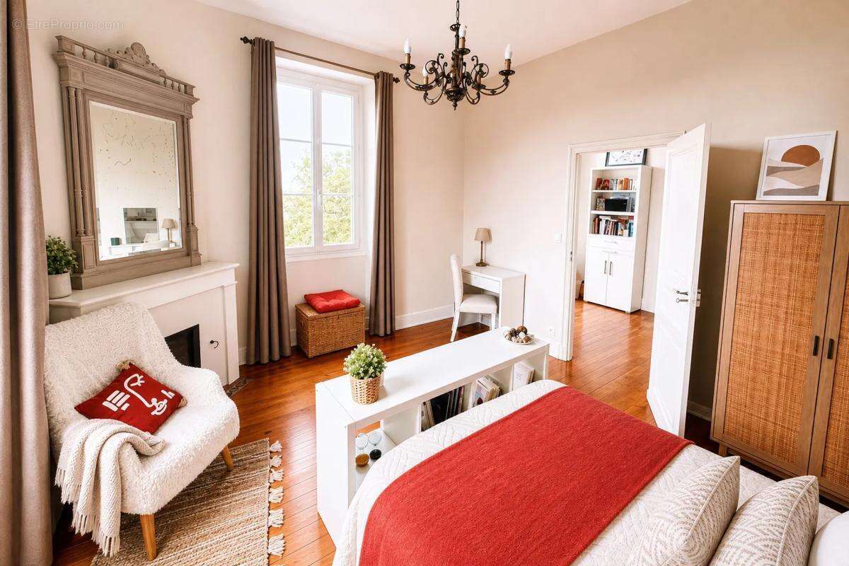 Maison à URDENS