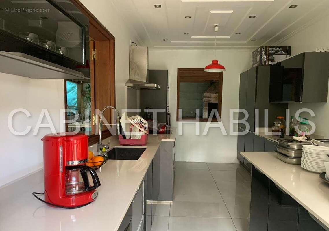 A vendre - maison t5 d'env 138,14 m2 et apt f3  - saint-philippe - 483 000 € hai - photo 3