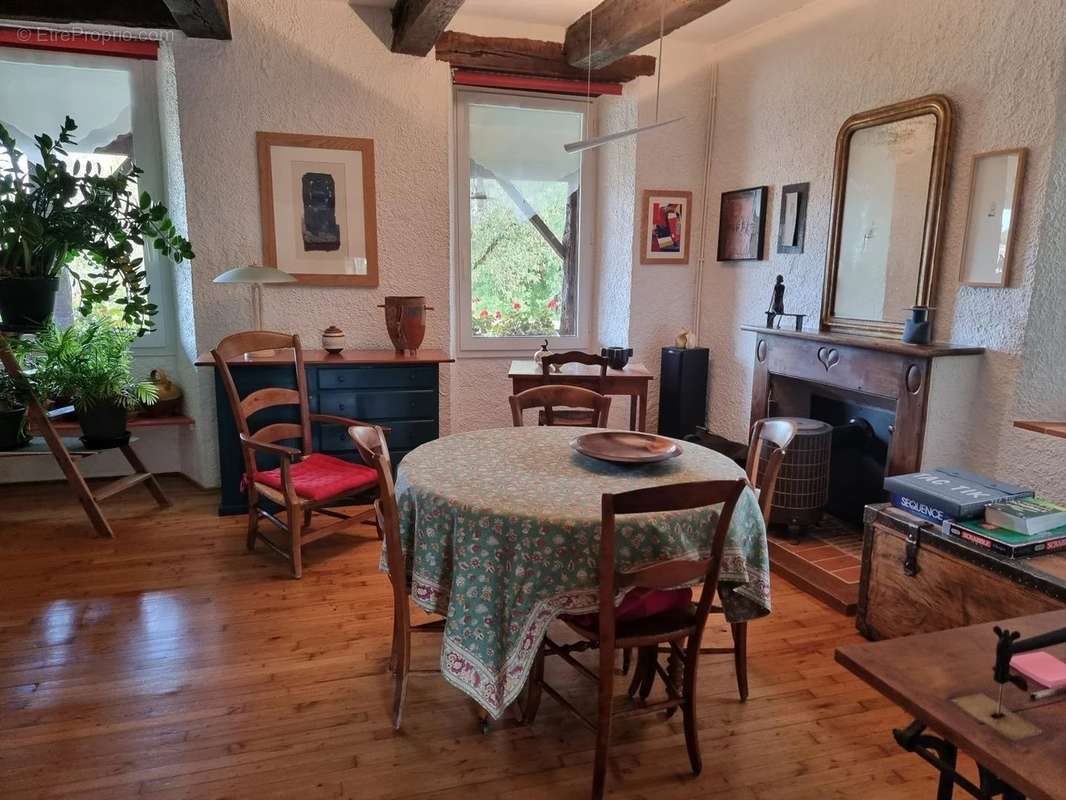 Maison à LABASTIDE-MARNHAC