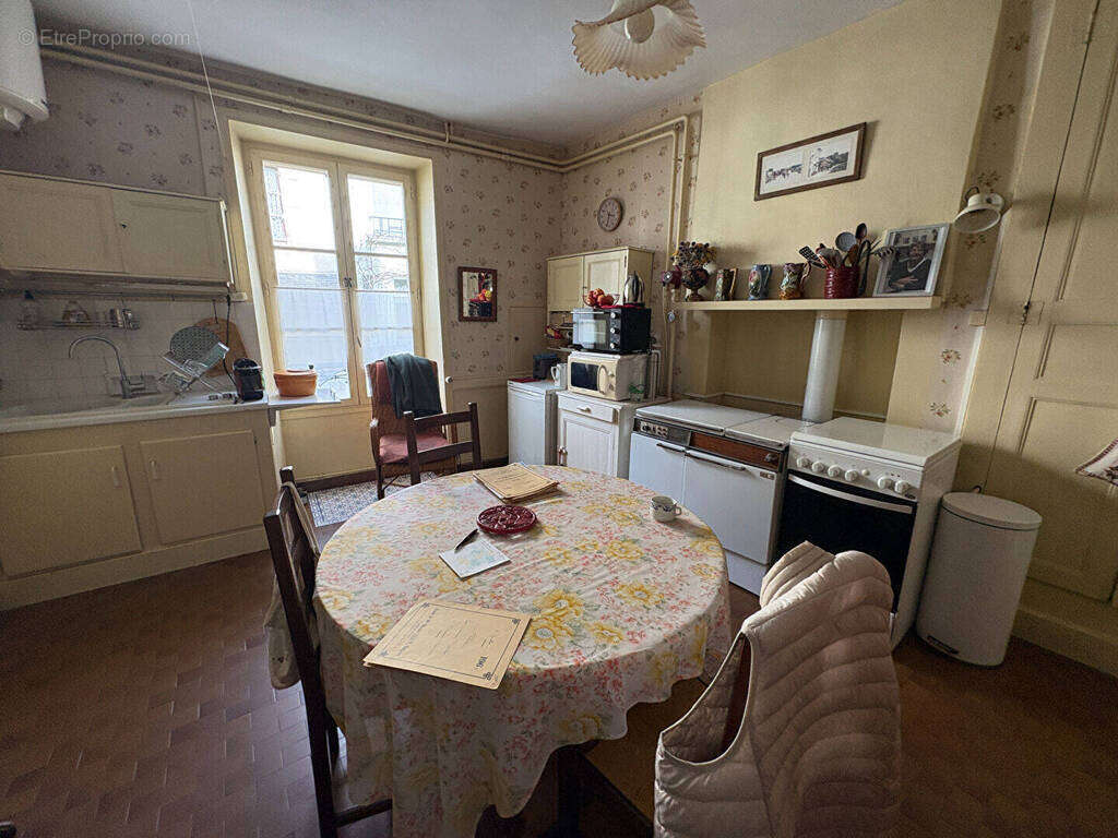 Maison à PRISSAC